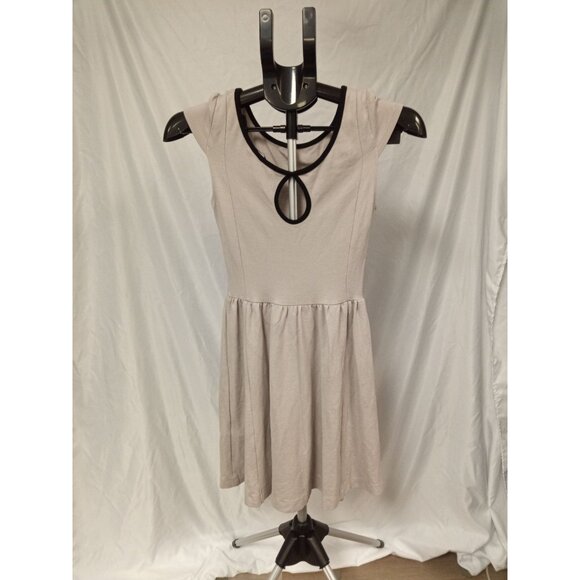 H&M Women's Grey Black Mini Dress Size Extra Small - Picture 4 of 7